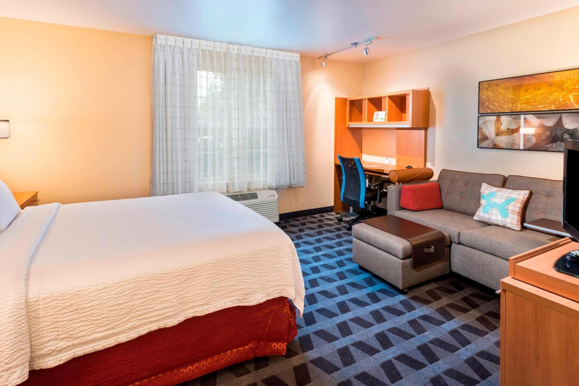 Towneplace Suites By Marriott Atlanta Кеннесо Екстер'єр фото